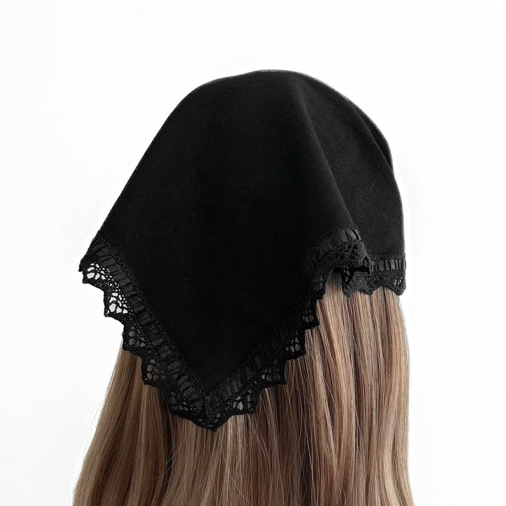 Elegant Black Lace Trim Headscarf